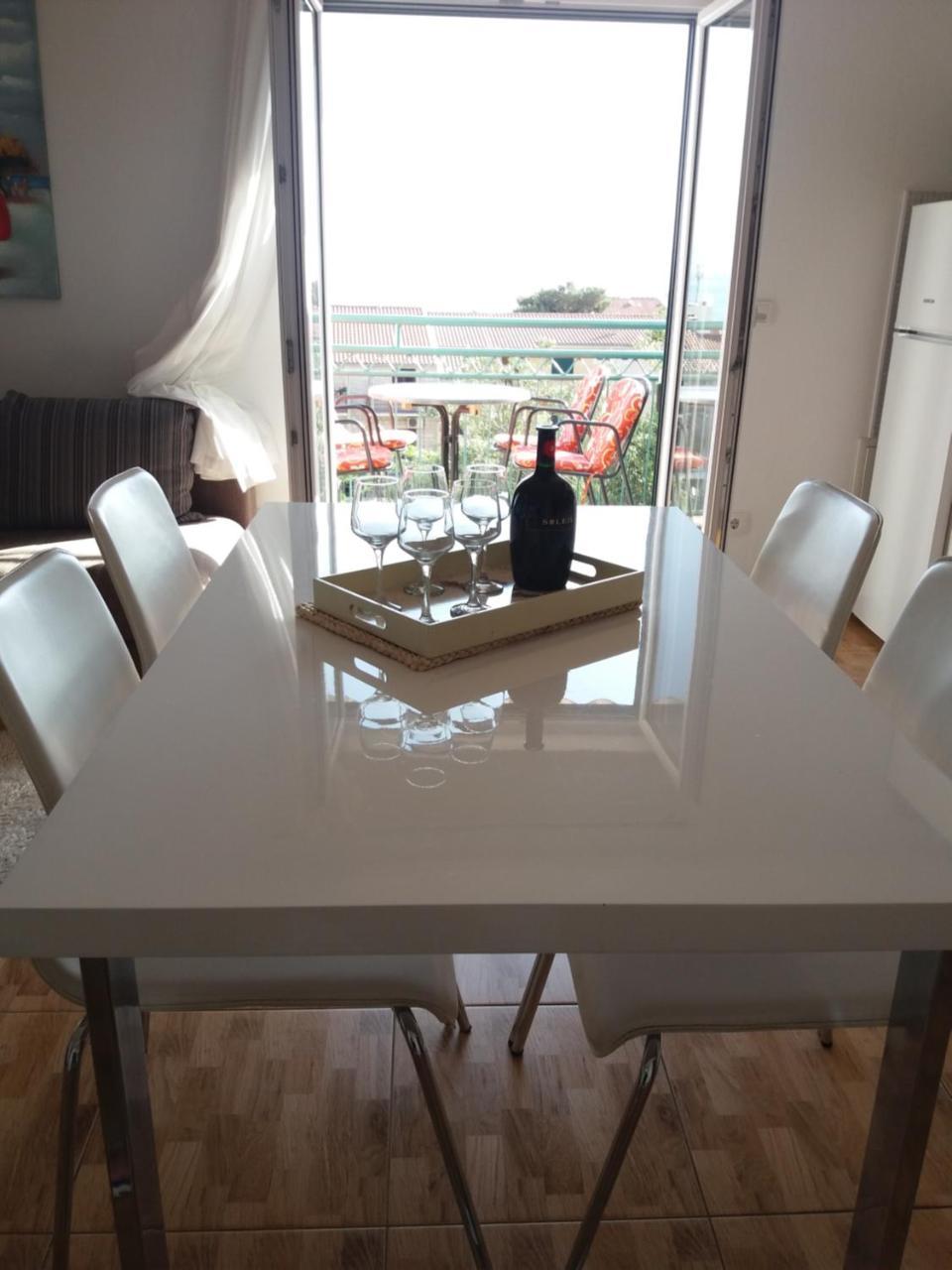 מאקרסקה Apartments Jana מראה חיצוני תמונה